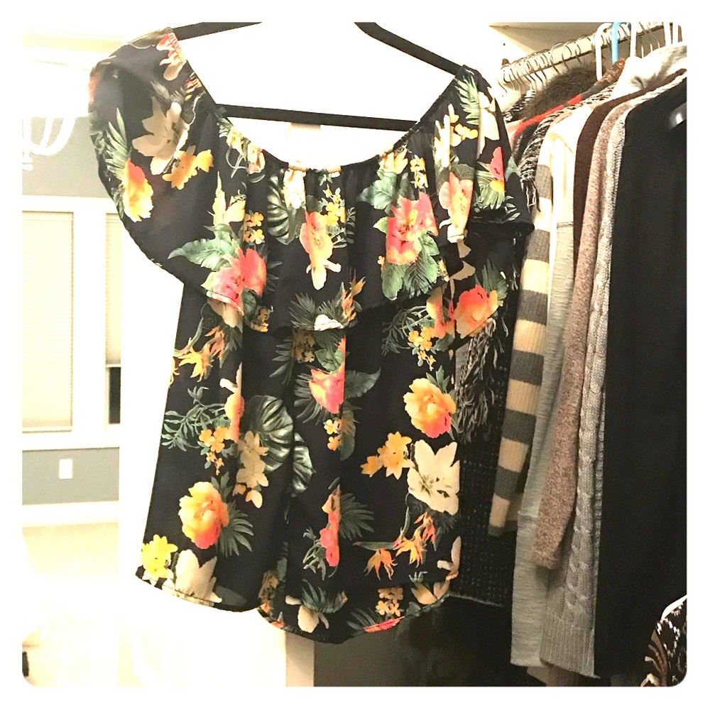 Off the shoulder tropical print top